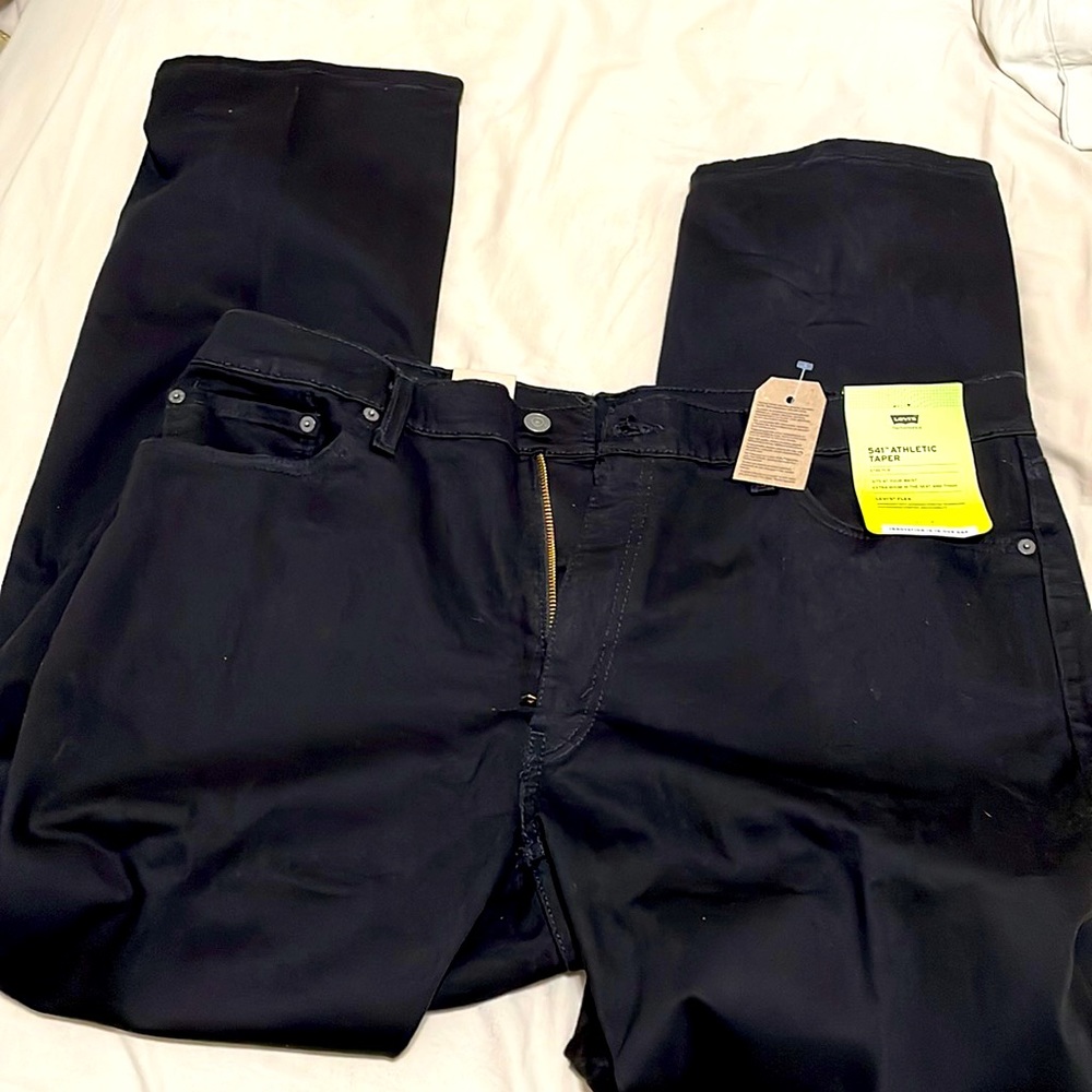 Brand Black new Levi’s 541 waist 38 all with tags! 50% off